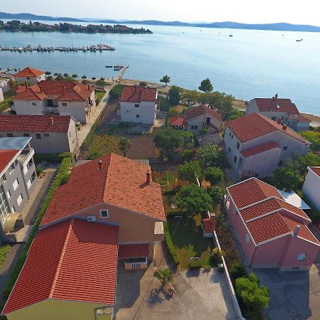 Apartmani Dane Sukošan Exterior foto