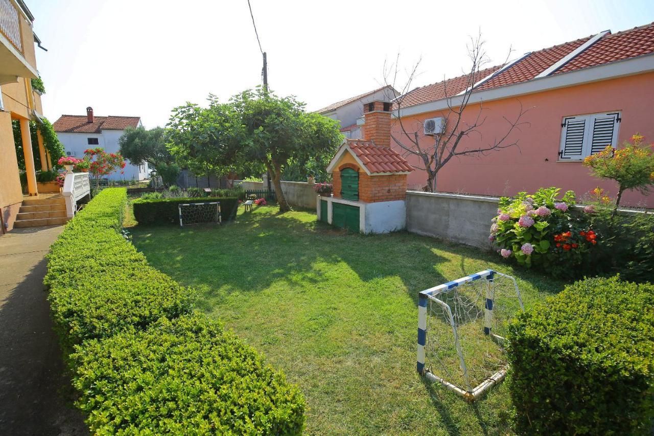 Apartmani Dane Sukošan Exterior foto